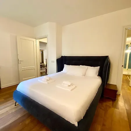 La Casa Dell'arte In Piazza Vecchia Appartement *