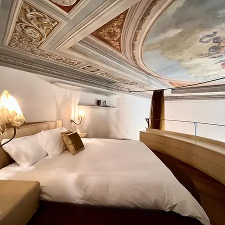 La Casa Dell'arte In Piazza Vecchia *