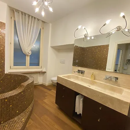 La Casa Dell'arte In Piazza Vecchia Appartement *
