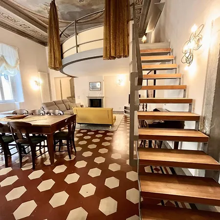 La Casa Dell'arte In Piazza Vecchia Appartement Bergame